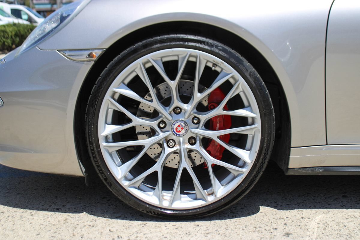 Used 2013 Porsche 911 Carrera 4S AWD/4WD image 36