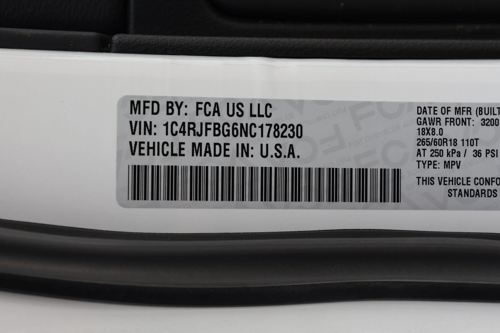 Used 2022 Jeep Grand Cherokee Limited AWD/4WD image 37