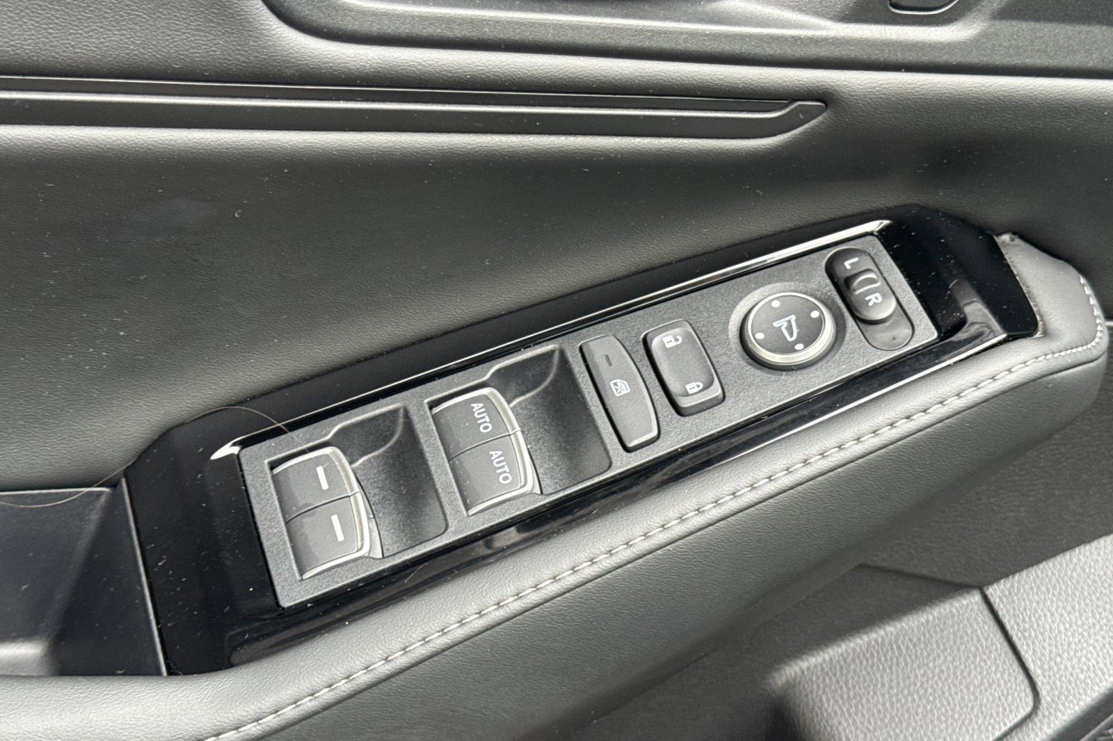 Certified 2024 Honda Accord Touring image 13