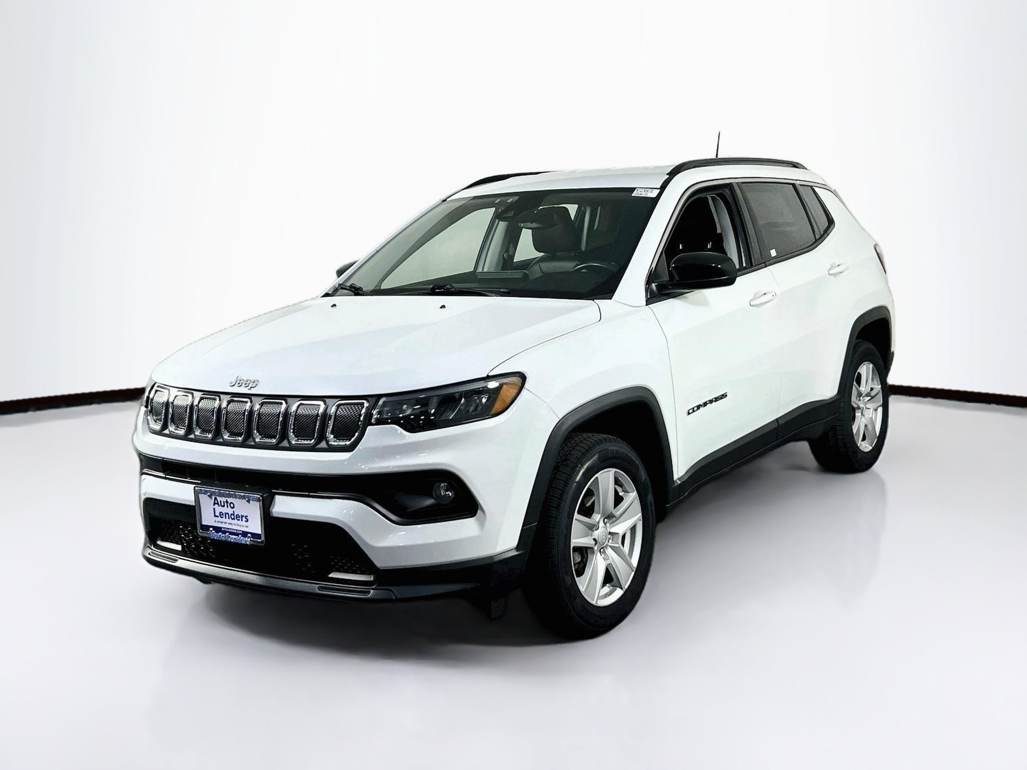 Used 2022 Jeep Compass Latitude w/ Convenience Group AWD/4WD image 1