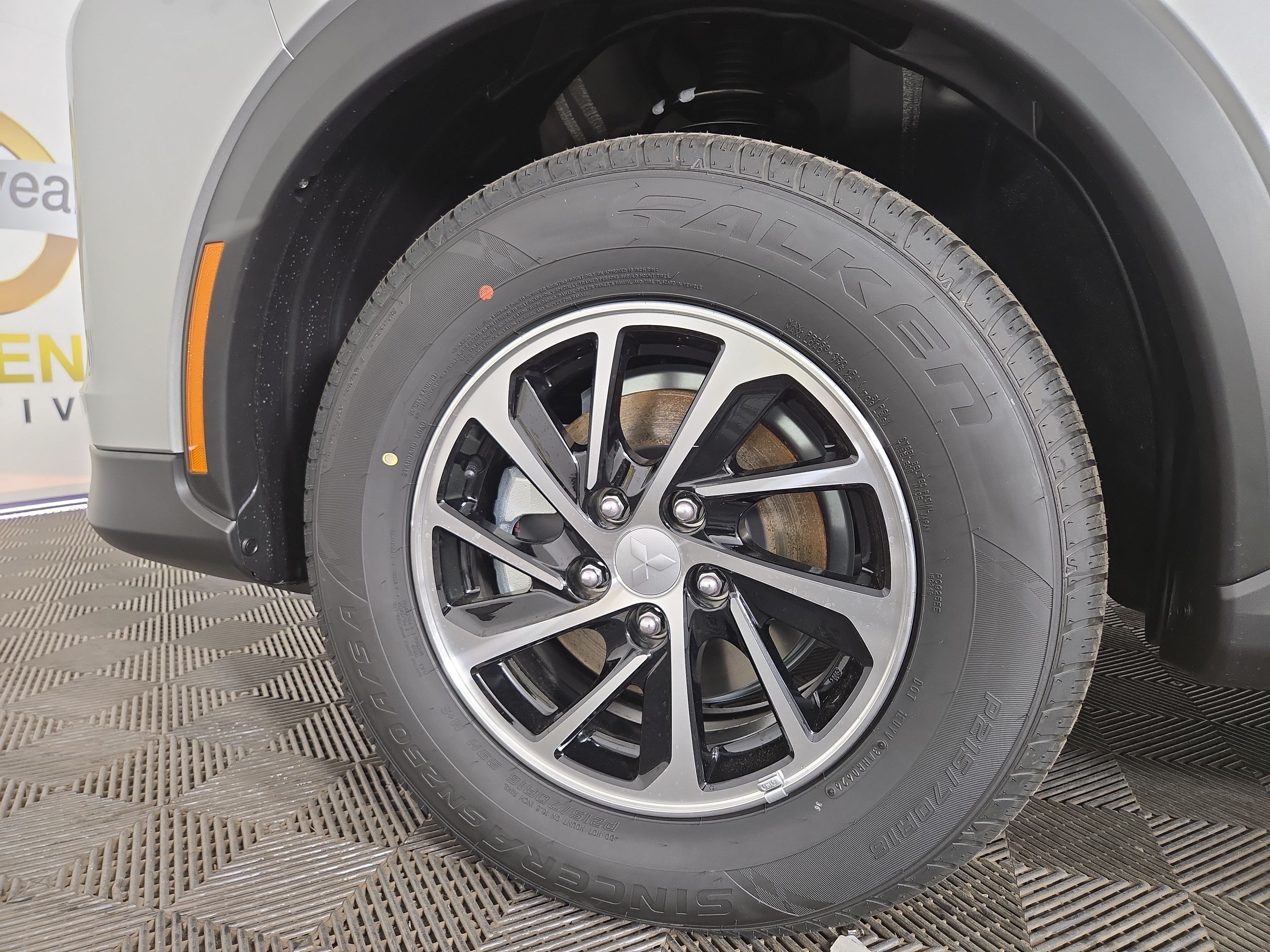 New 2026 Mitsubishi Eclipse Cross ES AWD/4WD image 30