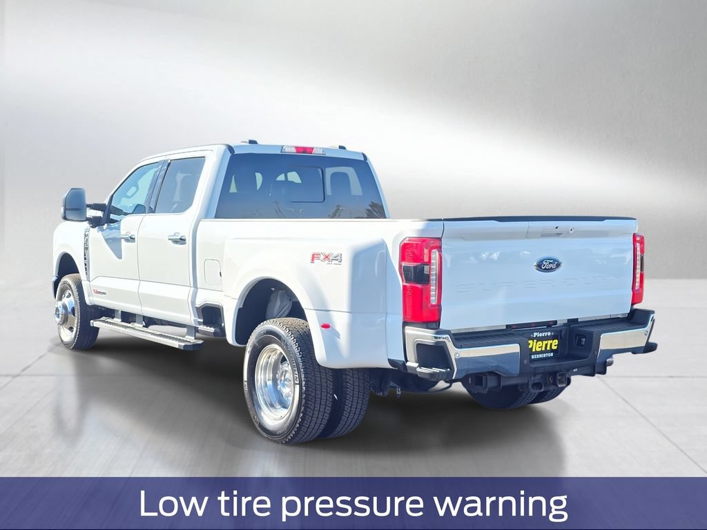 Used 2026 Ford F350 Lariat w/ Lariat Premium Package AWD/4WD image 5