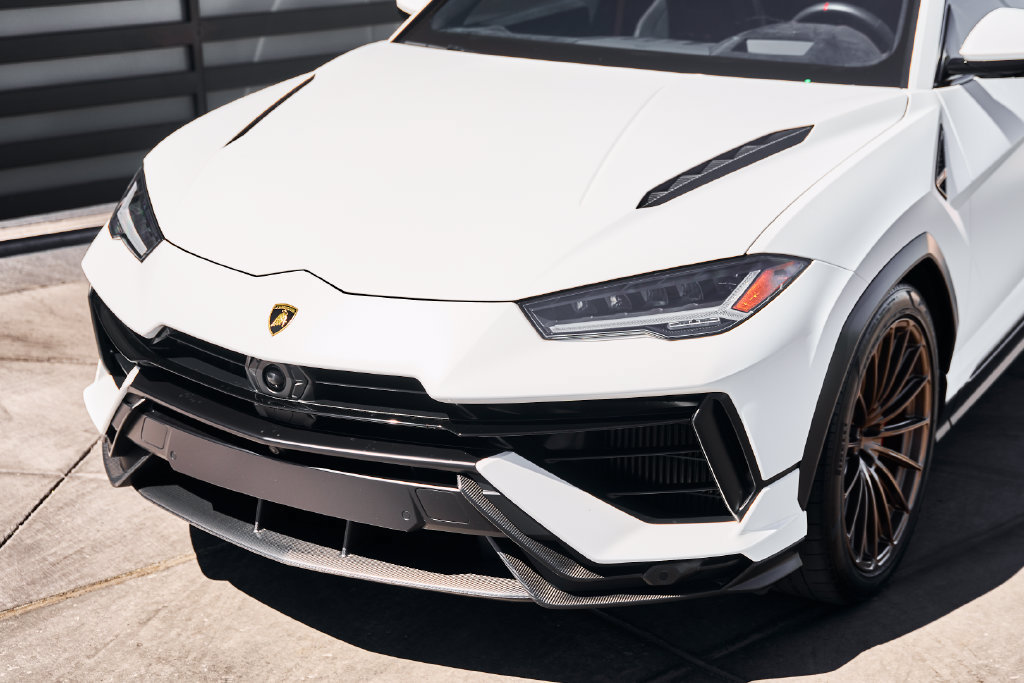 Used 2023 Lamborghini Urus Performante AWD/4WD image 5