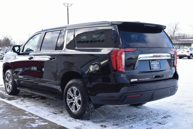 Used 2021 GMC Yukon XL SLE image 10