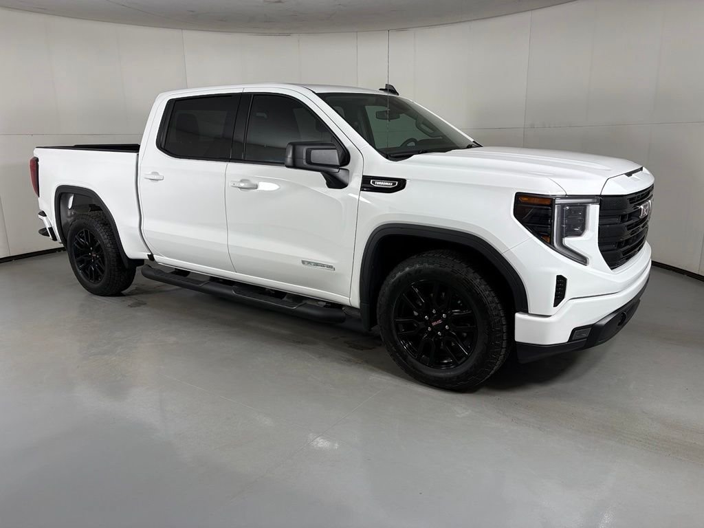 Used 2026 GMC Sierra 1500 Elevation w/ Elevation Select Package RWD image 9