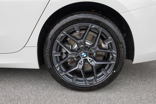 New 2025 BMW 330i xDrive Sedan w/ Premium Package AWD/4WD image 6