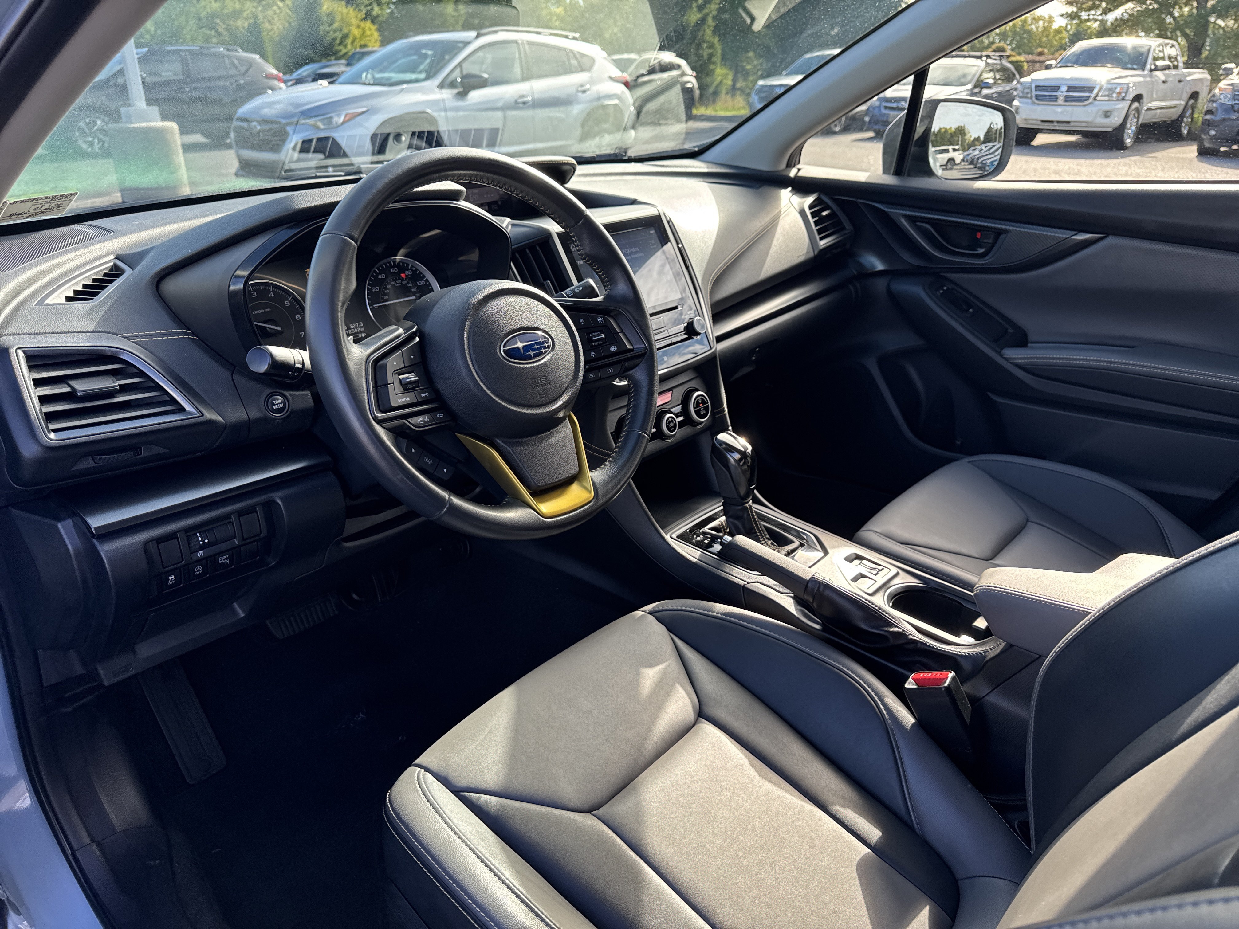 Used 2022 Subaru Crosstrek 2.5i Sport w/ Moonroof Package AWD/4WD image 4