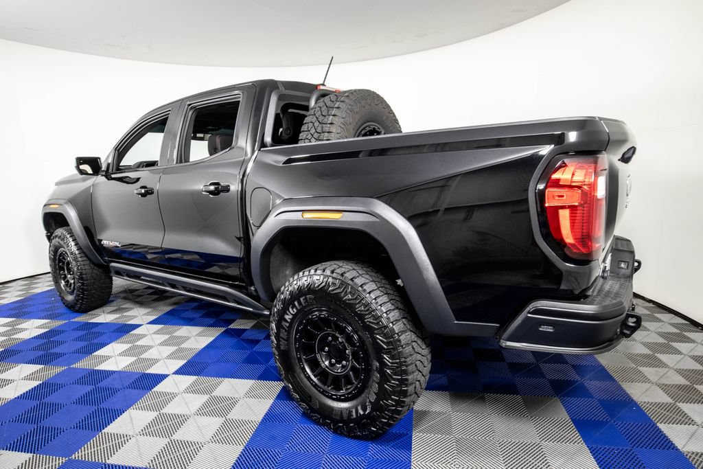 Used 2024 GMC Canyon AT4X w/ AT4X AEV Edition AWD/4WD image 8