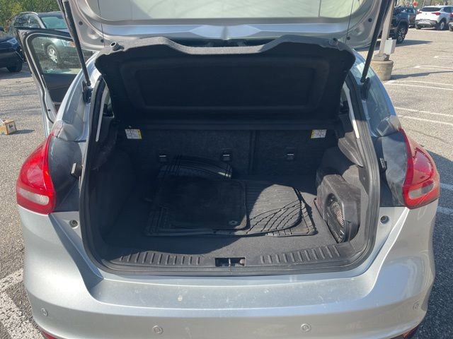 Used 2015 Ford Focus Titanium FWD image 16