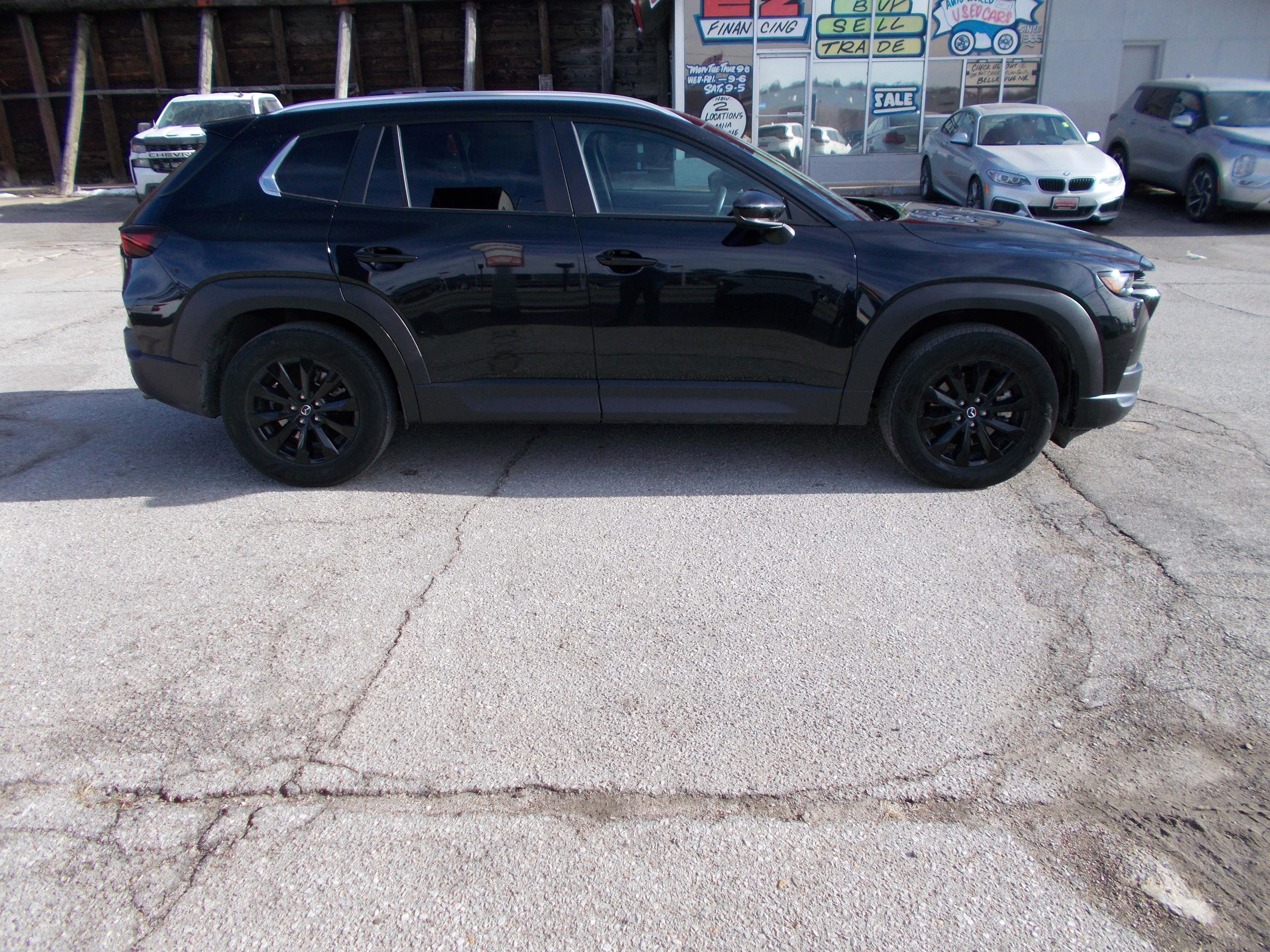 Used 2025 MAZDA CX-50 AWD 2.5 S w/ Preferred Package image 4