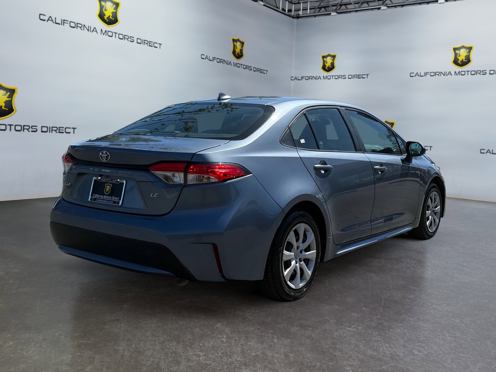 Used 2022 Toyota Corolla LE image 5