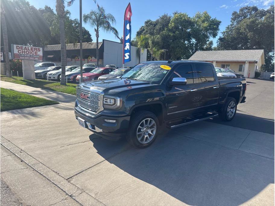 Used 2017 GMC Sierra 1500 Denali RWD image 1