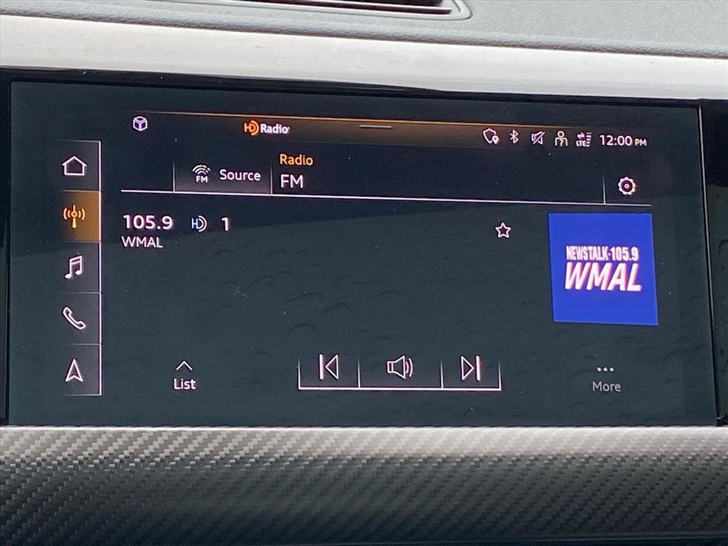 Used 2022 Audi e-tron GT Premium Plus w/ Performance Package image 10