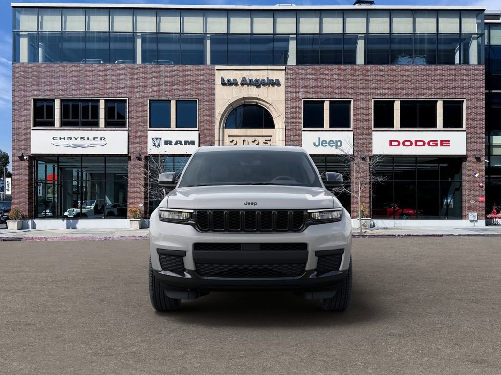 New 2025 Jeep Grand Cherokee L Altitude image 6