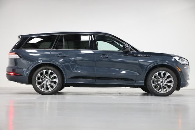 Used 2022 Lincoln Aviator Grand Touring w/ Equipment Group 301A AWD/4WD image 19