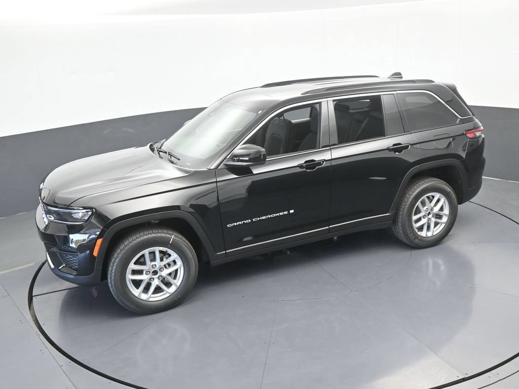 New 2026 Jeep Grand Cherokee Laredo X AWD/4WD image 41
