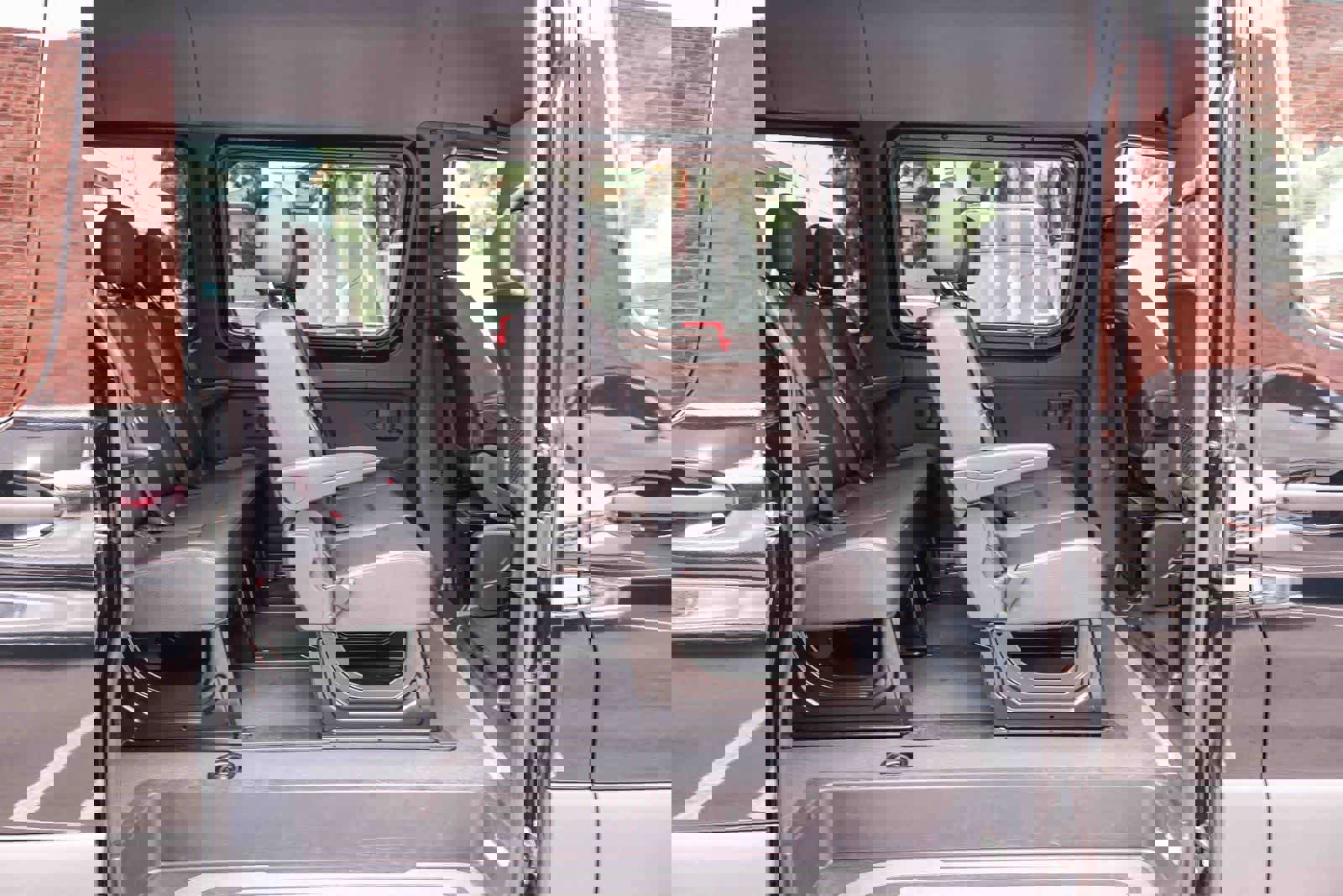 Used 2022 Mercedes-Benz Sprinter 2500 image 23