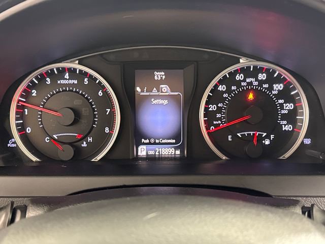 Used 2016 Toyota Camry SE w/ Four Season Floor Mat Package image 27