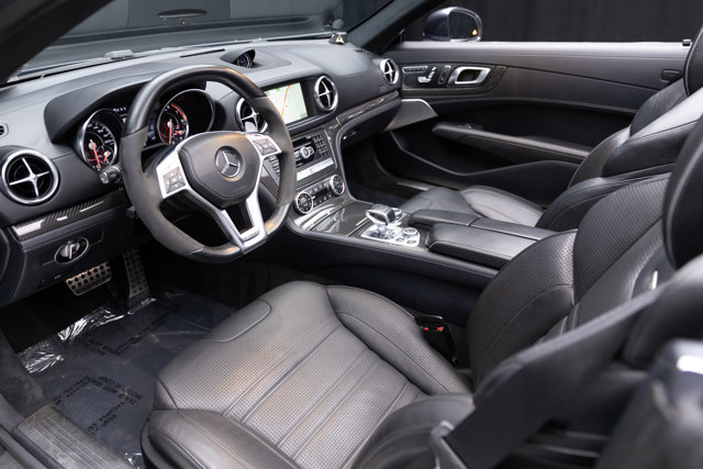 Used 2015 Mercedes-Benz SL 63 AMG w/ Driver Assistance Package image 10