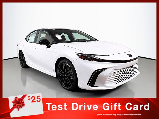 New 2026 Toyota Camry SE image 1