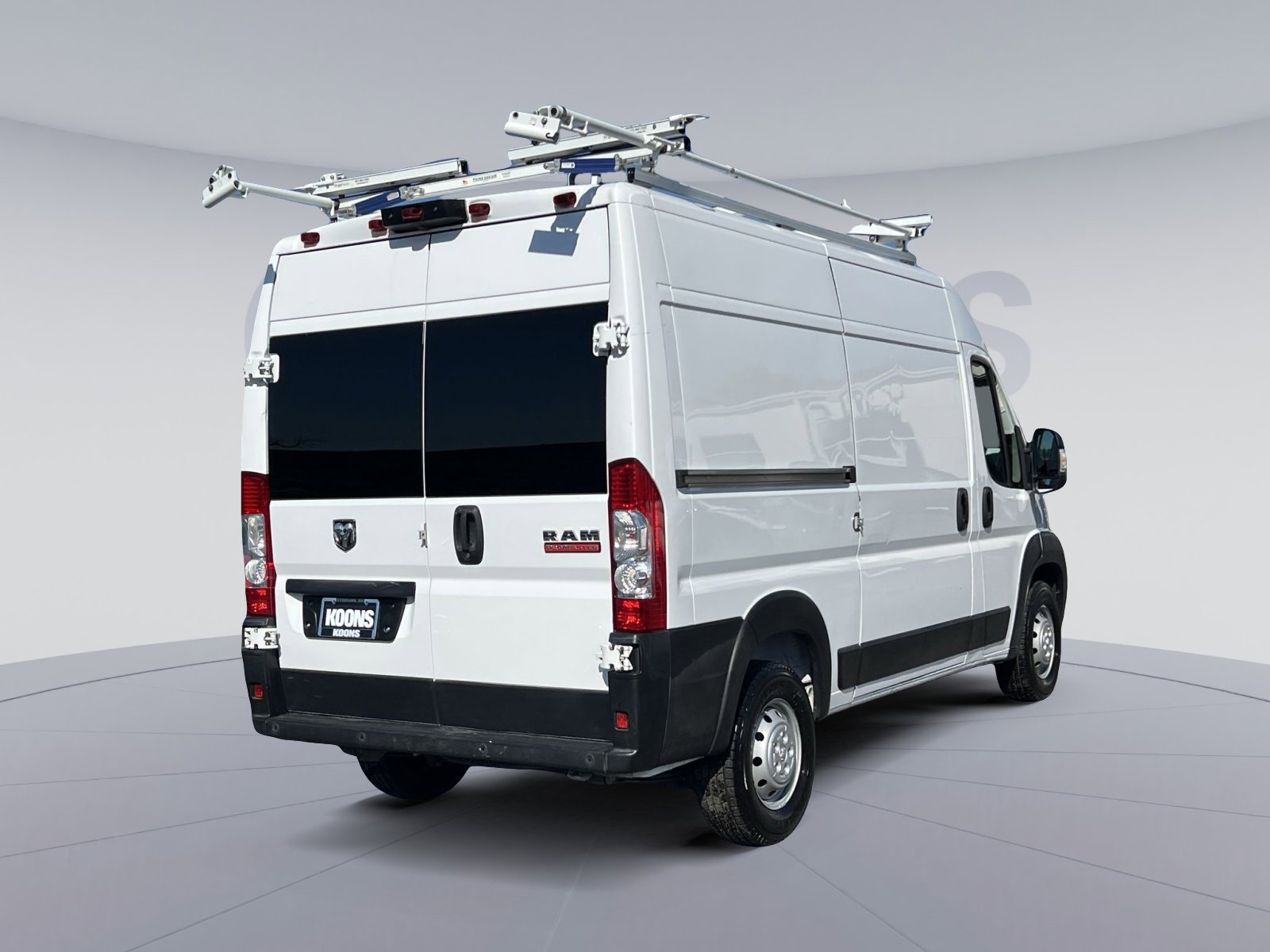 Used 2020 RAM ProMaster 2500 w/ Interior Convenience Group FWD image 11