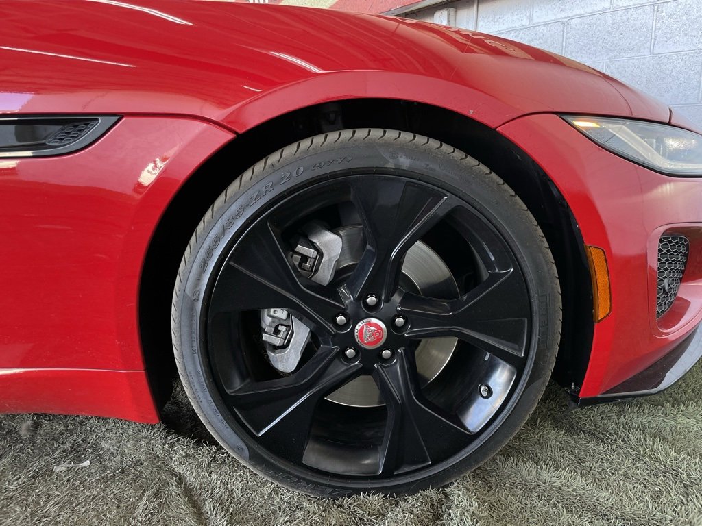 Used 2021 Jaguar F-TYPE P300 image 18