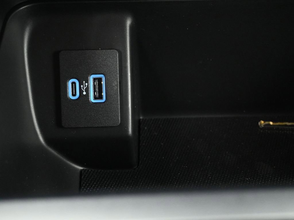 New 2024 Ford F150 Lightning Pro image 16