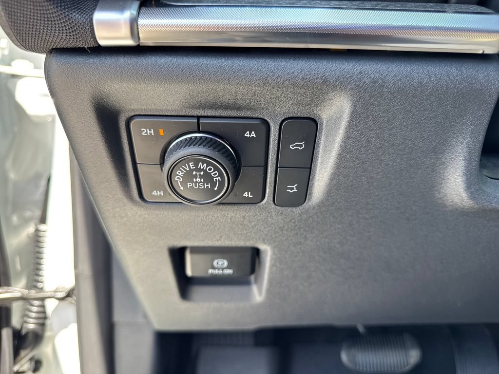 New 2027 Ford Expedition Tremor w/ Driver's Package AWD/4WD image 34