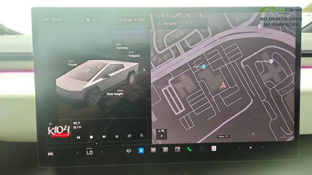 Used 2024 Tesla Cybertruck AWD Crew Cab image 43