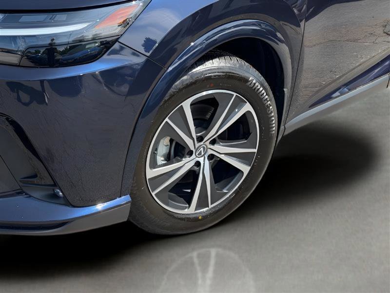Used 2023 Lexus RX 350h w/ Cold Area Package AWD/4WD image 7