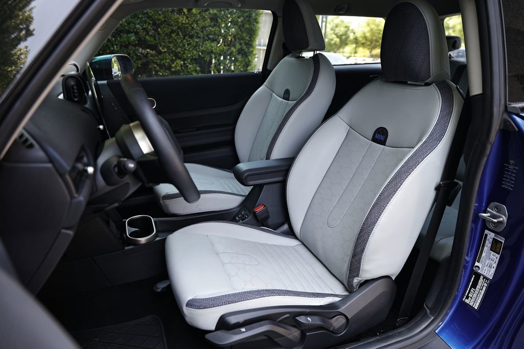 Used 2025 MINI Cooper S FWD image 19