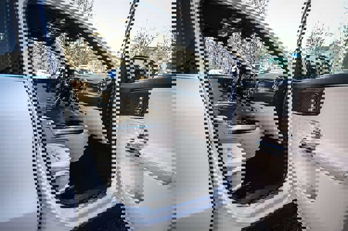 Used 2025 Mercedes-Benz GLA 250 image 14