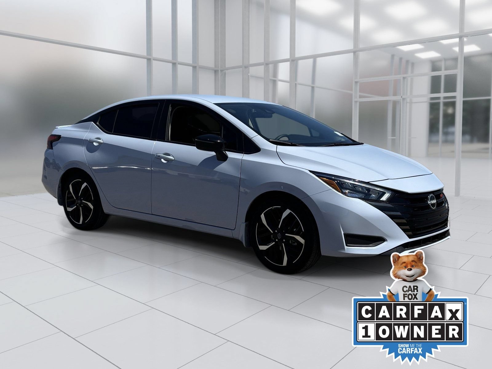 Certified 2025 Nissan Versa SR w/ Trunk Package FWD image 8