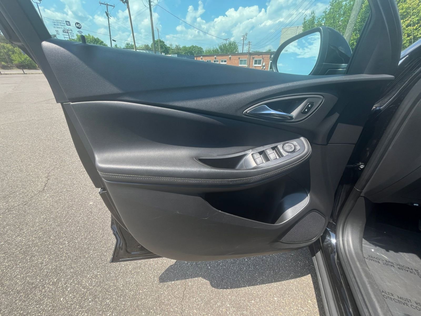Used 2025 Buick Encore GX Preferred FWD image 18