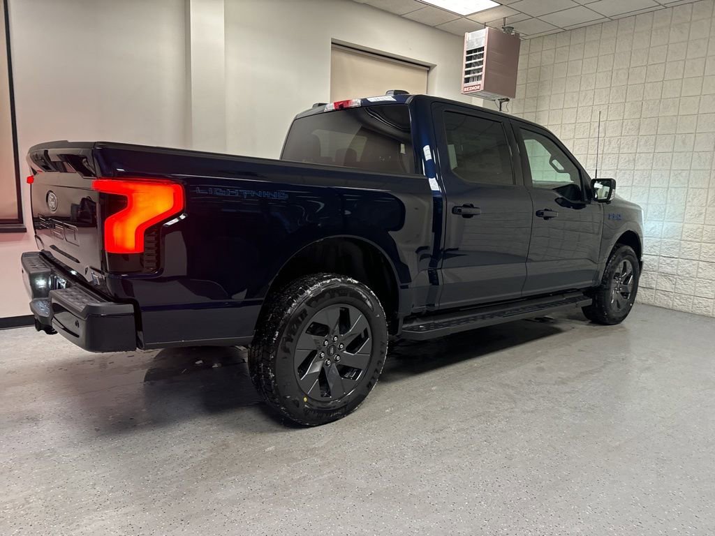 New 2025 Ford F150 Lightning Flash image 24