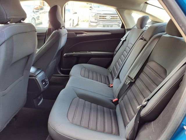 Used 2019 Ford Fusion SE image 17