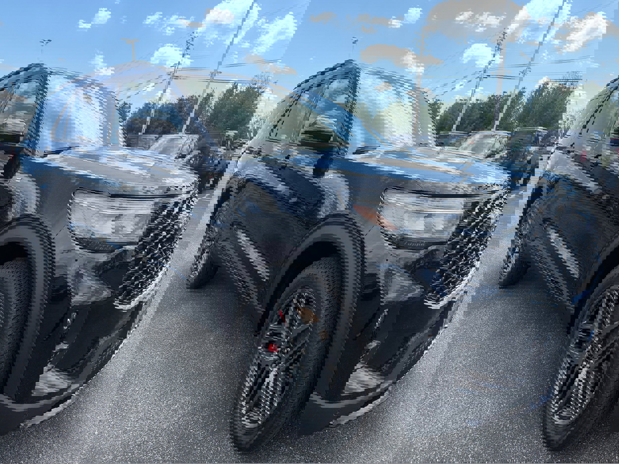 New 2026 Ford Explorer ST-Line w/ ST-Line Street Pack image 14