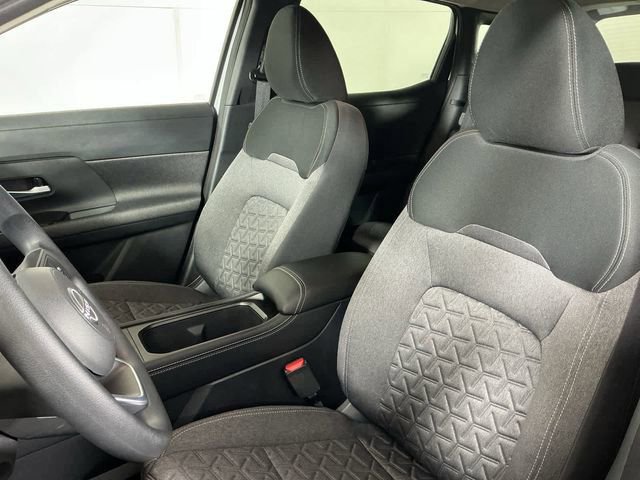 New 2025 Nissan Kicks SV image 10
