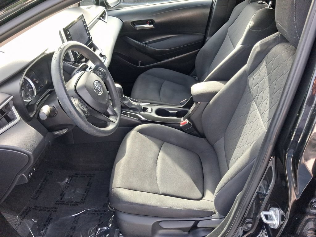 Used 2020 Toyota Corolla LE FWD image 15