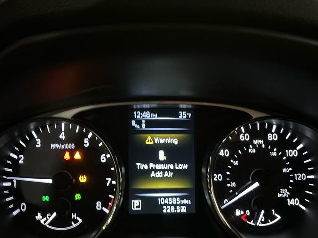 Used 2016 Nissan Rogue SL w/ SL Premium Package image 14