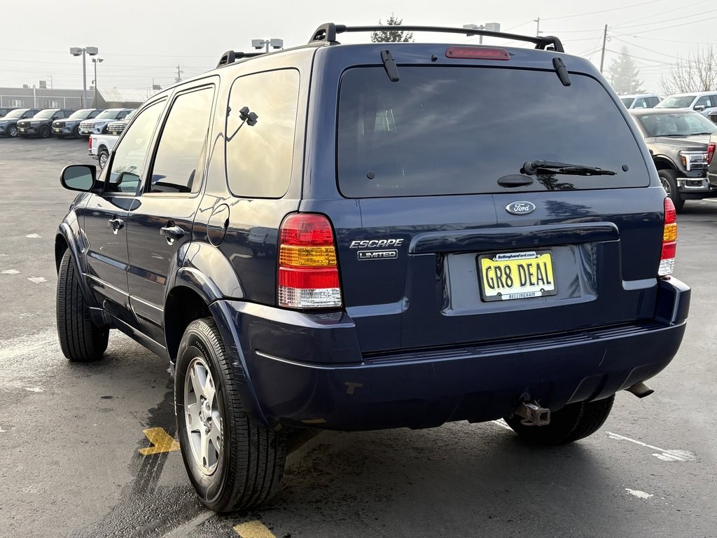 Used 2004 Ford Escape Limited image 10