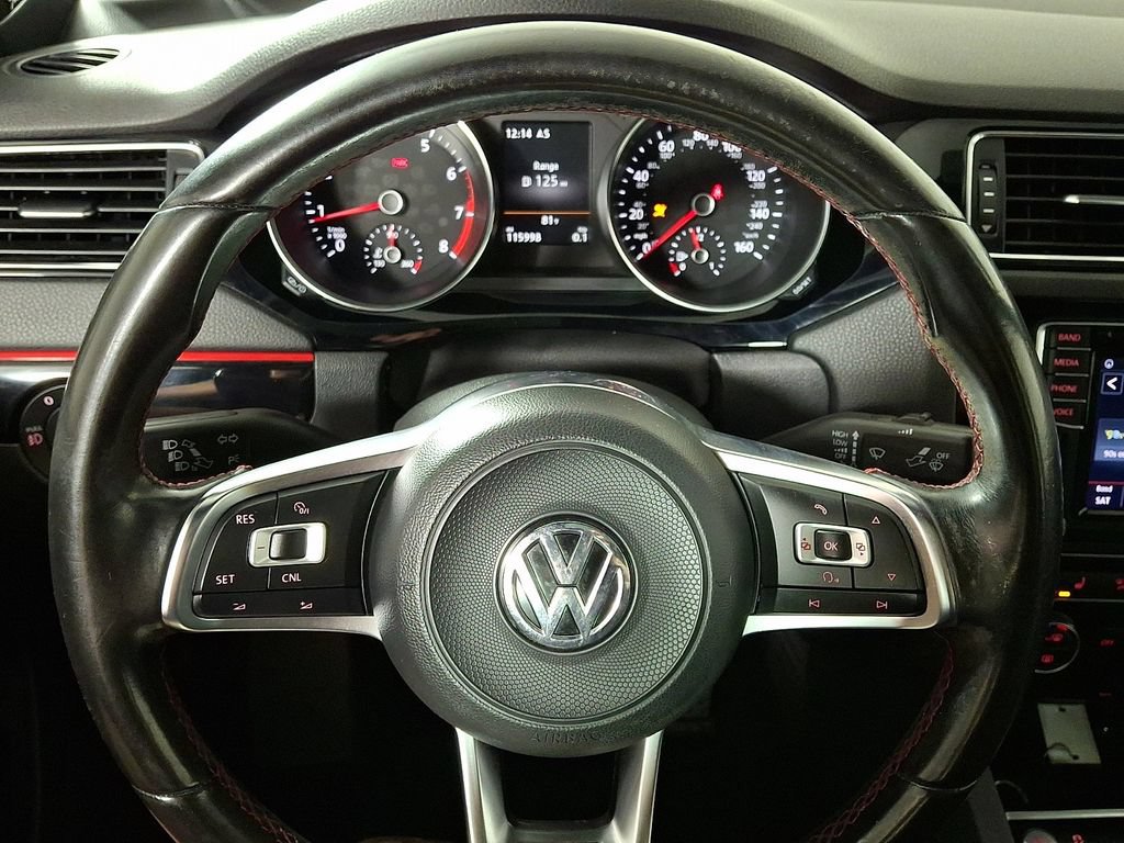 Used 2017 Volkswagen Jetta GLI FWD image 19