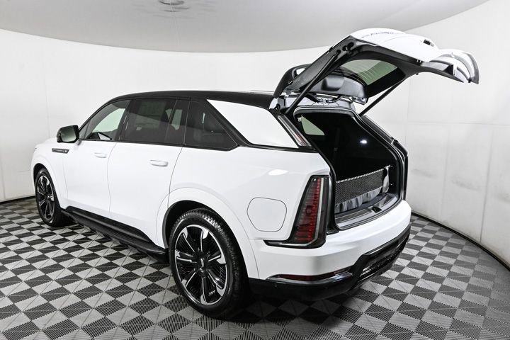 New 2025 Cadillac Escalade IQ Sport 2 image 36