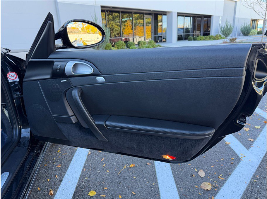 Used 2010 Porsche 911 Carrera 4S image 33