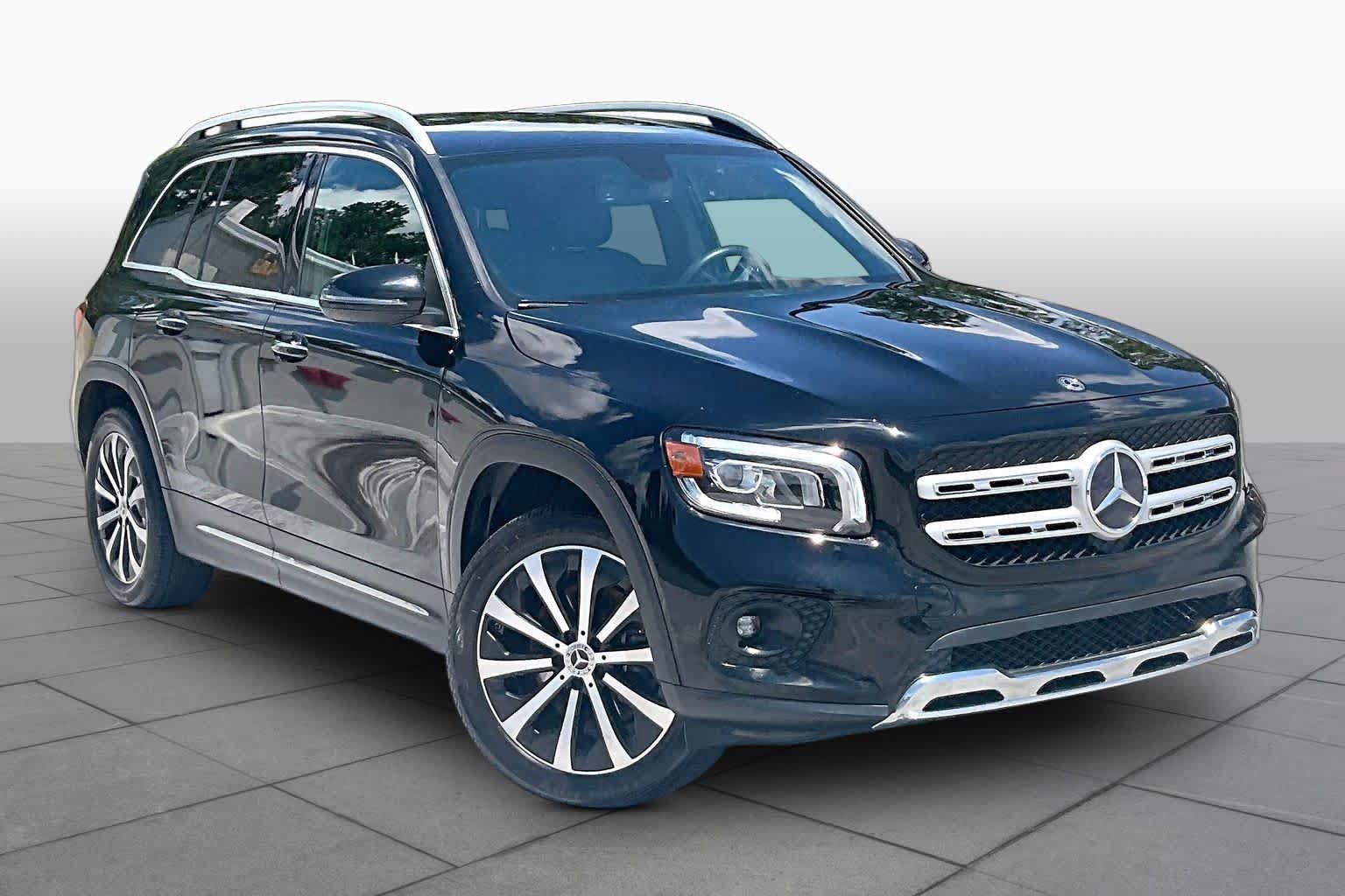 Used 2021 Mercedes-Benz GLB 250 image 3