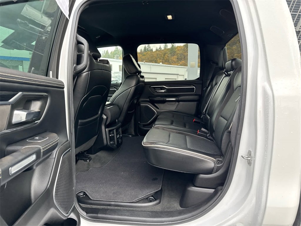 Used 2024 RAM 1500 Laramie image 12