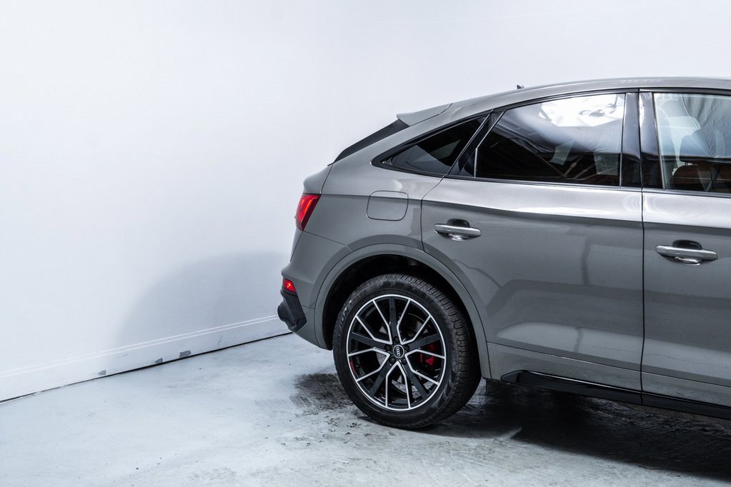 Used 2025 Audi SQ5 Premium Plus w/ Premium Plus Package image 11