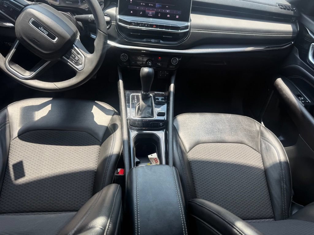 Certified 2022 Jeep Compass Latitude AWD/4WD image 40