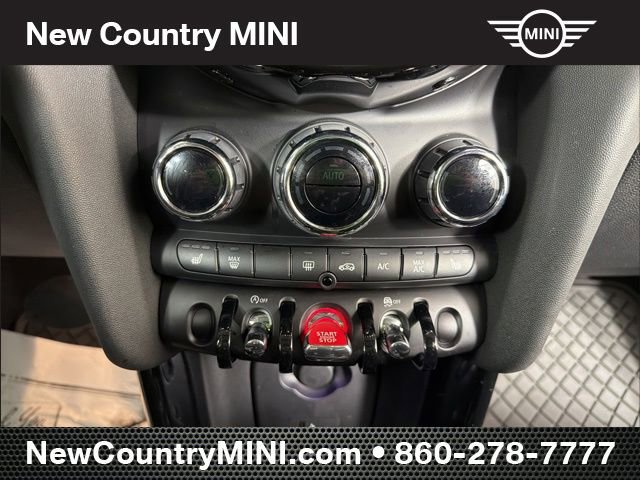 Certified 2024 MINI Cooper 2-Door Hardtop FWD image 21