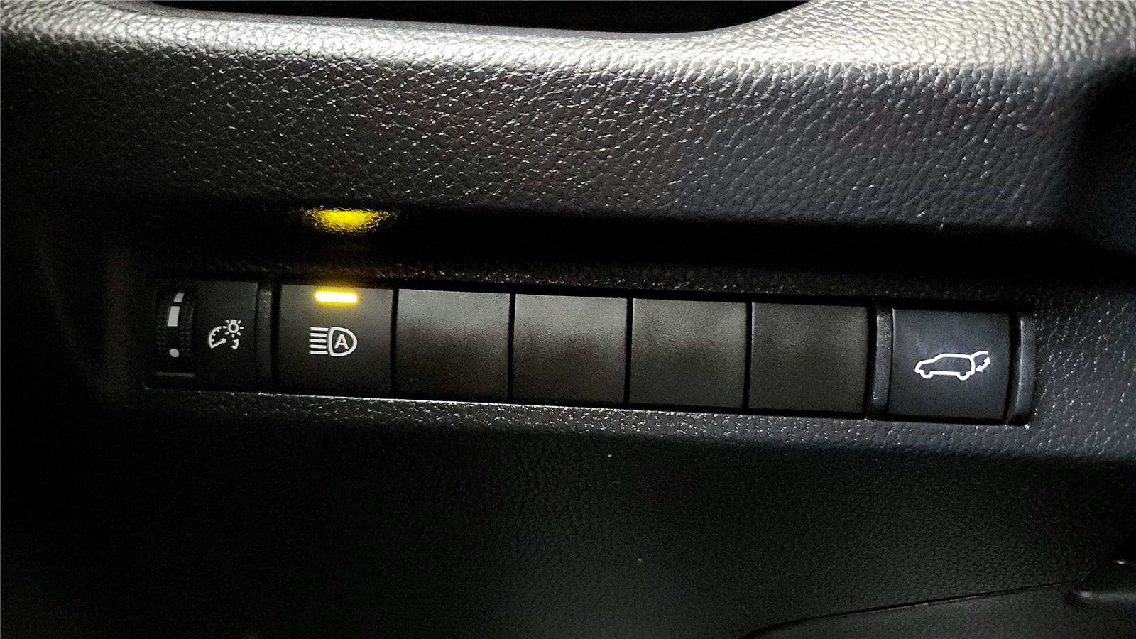 Used 2024 Toyota RAV4 XLE w/ Convenience Package image 33